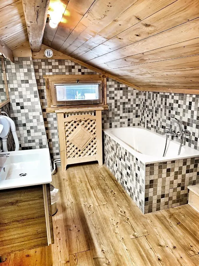 Chalet Marie Claire Notre-Dame-de-Bellecombe 0*,